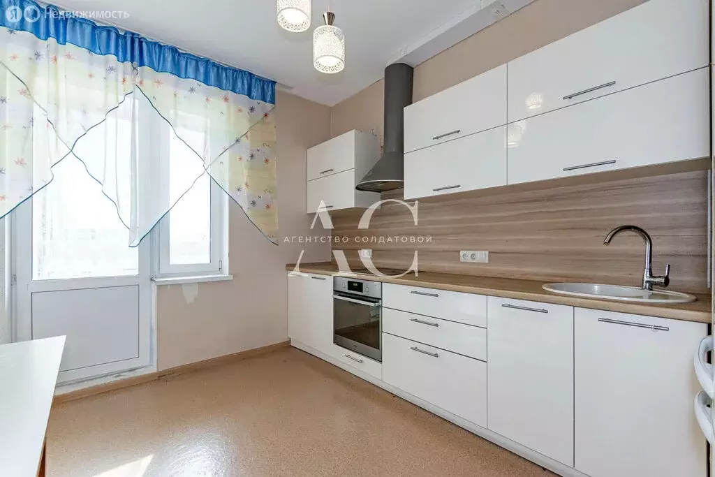 1-комнатная квартира: Екатеринбург, улица Краснолесья, 151 (39 м) - Фото 1