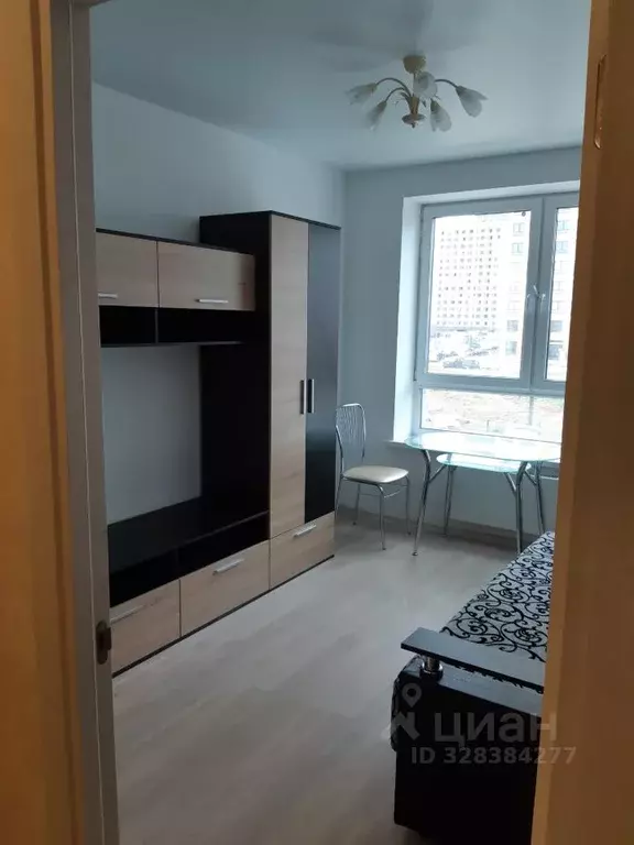 3-к кв. Москва ул. Саларьевская, 10к2 (59.0 м) - Фото 1