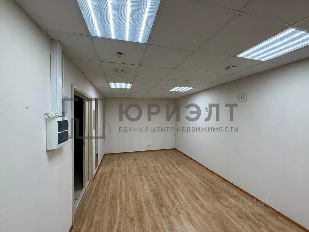 Офис в Свердловская область, Екатеринбург ул. Мамина-Сибиряка, 101 (32 ... - Фото 1