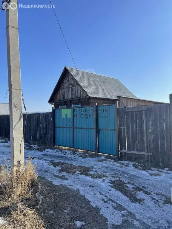 Дом в село Нижний Саянтуй, квартал Вахмистрово, Центральная улица, 7 ... - Фото 0