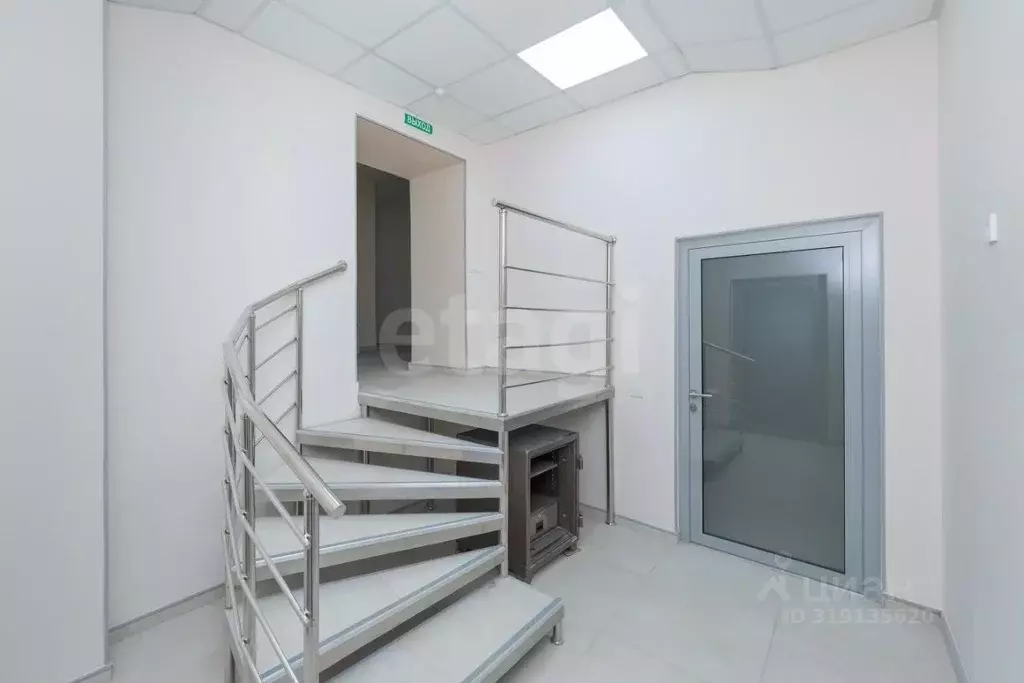 Помещение свободного назначения в Пермский край, Пермь ул. Мильчакова, ... - Фото 2