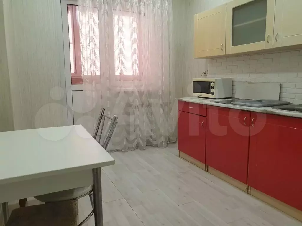 1-к. квартира, 38 м, 15/24 эт. - Фото 0