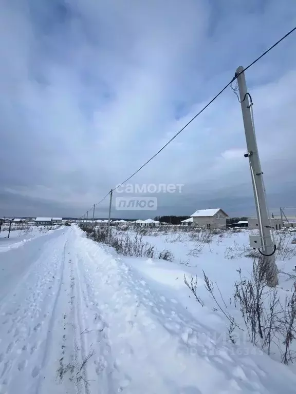 Участок в Пермский край, Пермский муниципальный округ, д. Мокино ул. ... - Фото 1