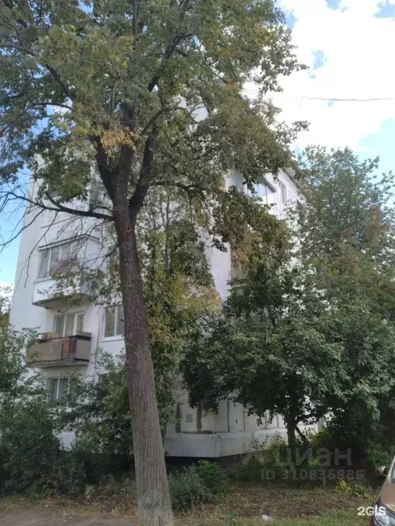 Комната Удмуртия, Ижевск ул. 30 лет Победы, 38 - Фото 0