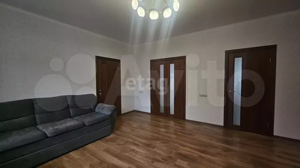 Дом 303,3 м на участке 4,7 сот. - Фото 1