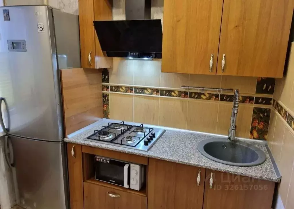 2-к кв. Курская область, Курск Школьная ул., 5к1 (43.0 м) - Фото 2