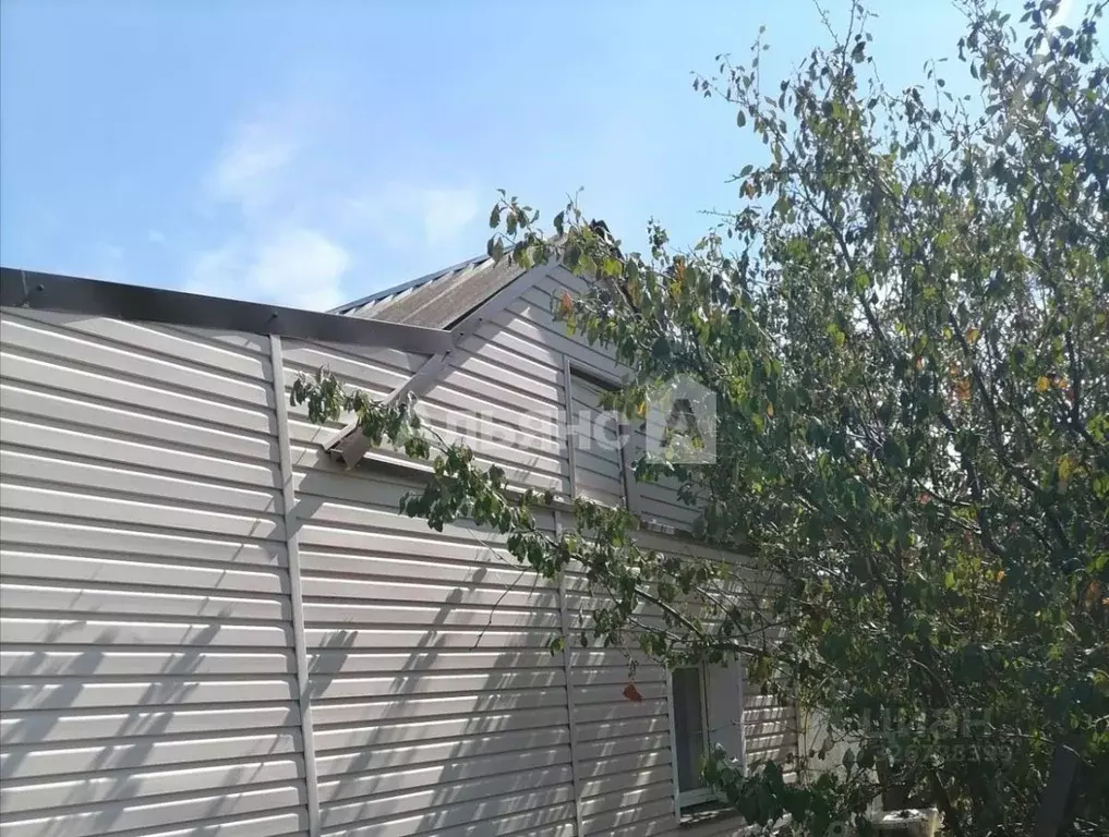 Дом в Ростовская область, Донецк ул. Закруткина (50 м) - Фото 2