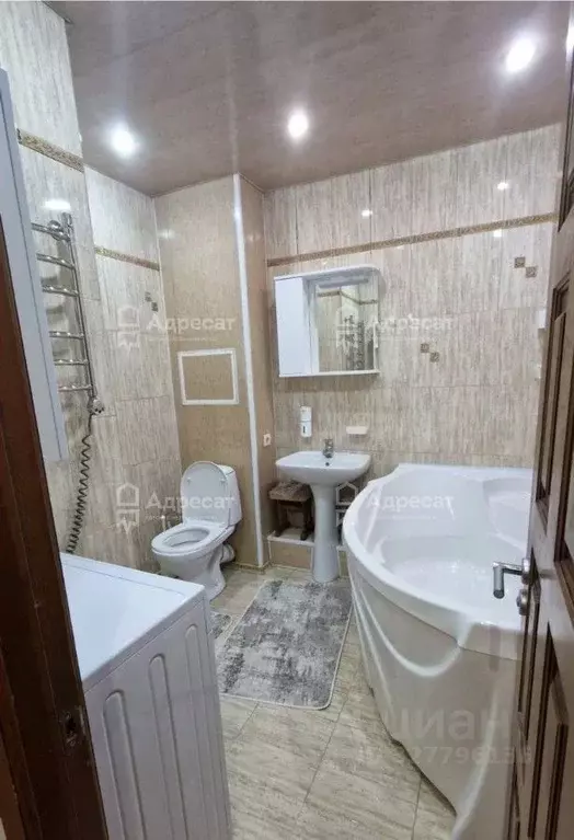 2-к кв. Волгоградская область, Волгоград бул. 30-летия Победы, 60 ... - Фото 2