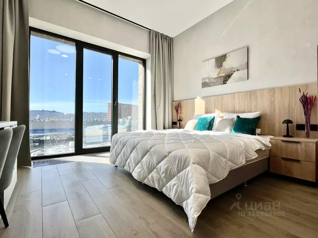 Студия Санкт-Петербург наб. Макарова, 58 (32.0 м) - Фото 1
