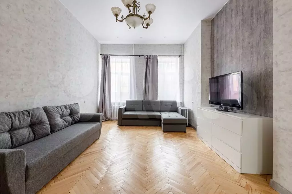 2-к. квартира, 60 м, 2/4 эт. - Фото 0