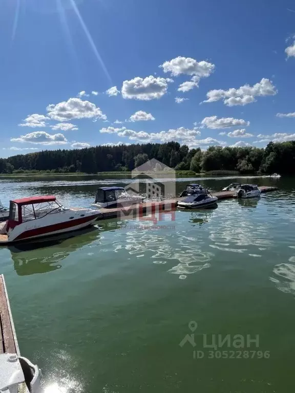 Дом в Тверская область, Конаково Просторная ул., 11 (285 м) - Фото 1