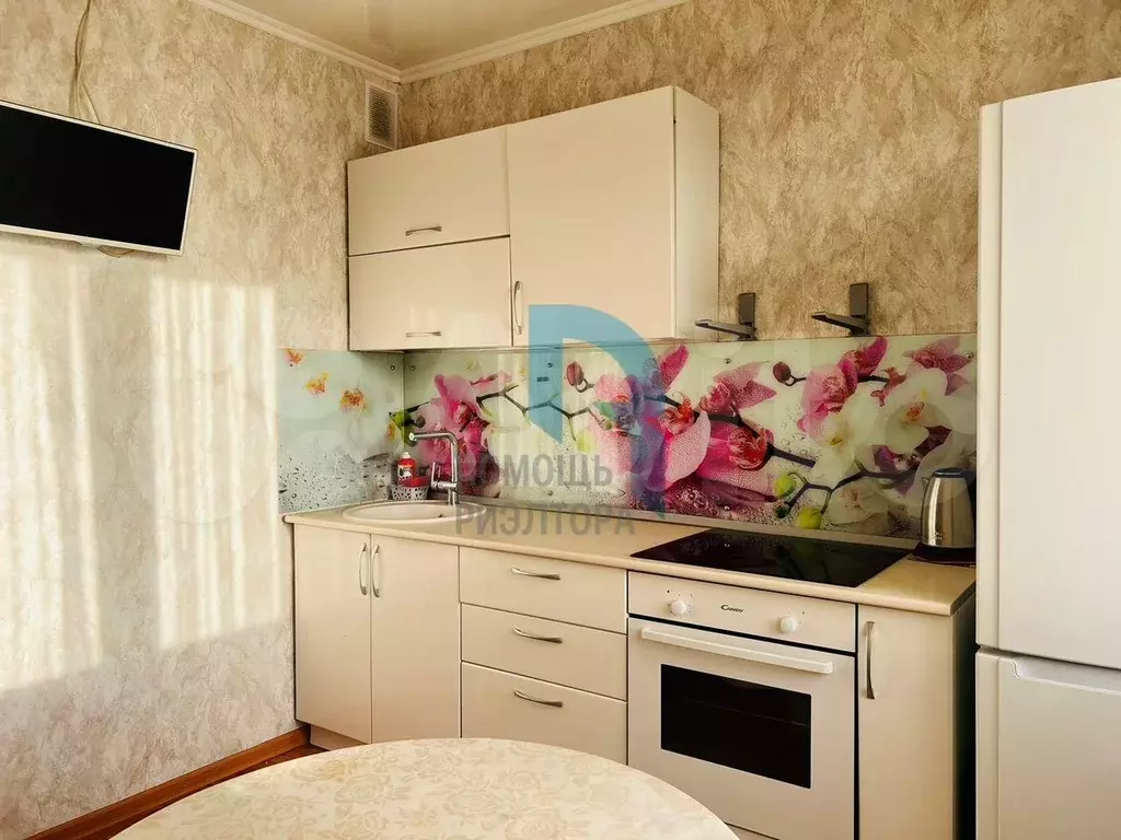 1-к. квартира, 32 м, 6/10 эт. - Фото 1