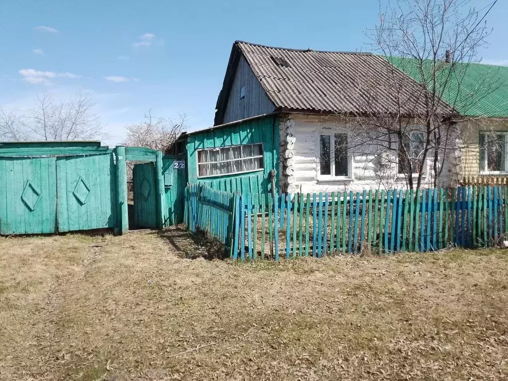 Дом в Омская область, Тюкалинский район, с. Сажино  (30 м) - Фото 0