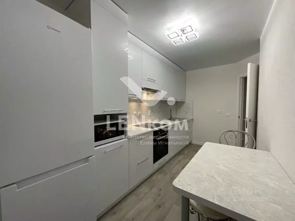 1-к кв. Удмуртия, Ижевск Парковая ул., 5А (35.0 м) - Фото 2