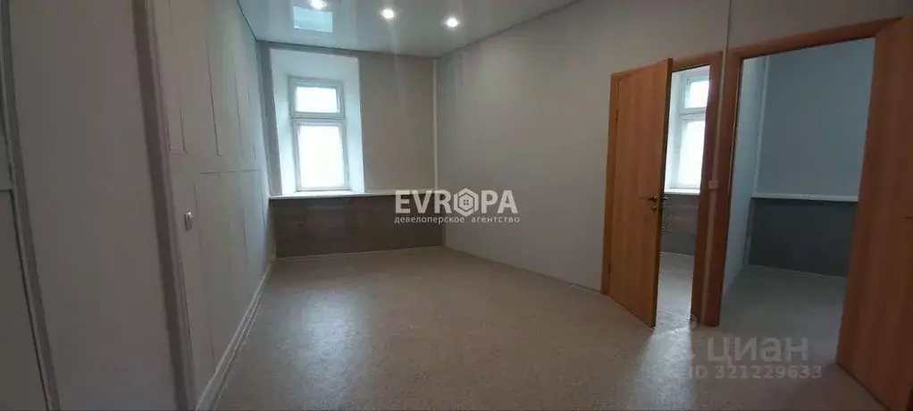 Офис в Ульяновская область, Ульяновск ул. Гончарова, 13А (18 м) - Фото 1