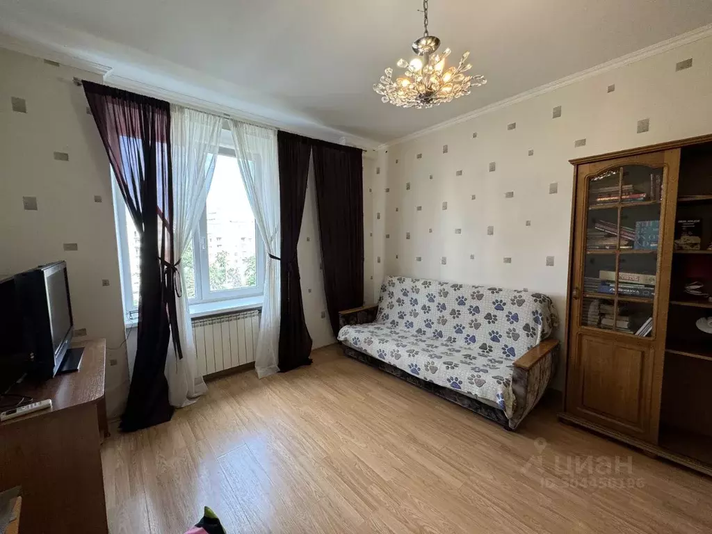 2-к кв. Волгоградская область, Волгоград Комсомольская ул., 10 (60.0 ... - Фото 0