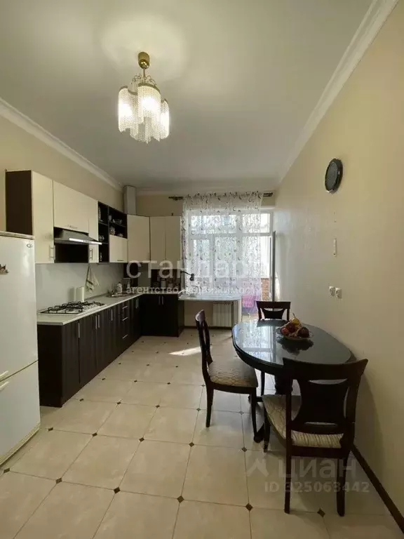 2-к кв. Ставропольский край, Ессентуки Советская ул. (68.5 м) - Фото 0