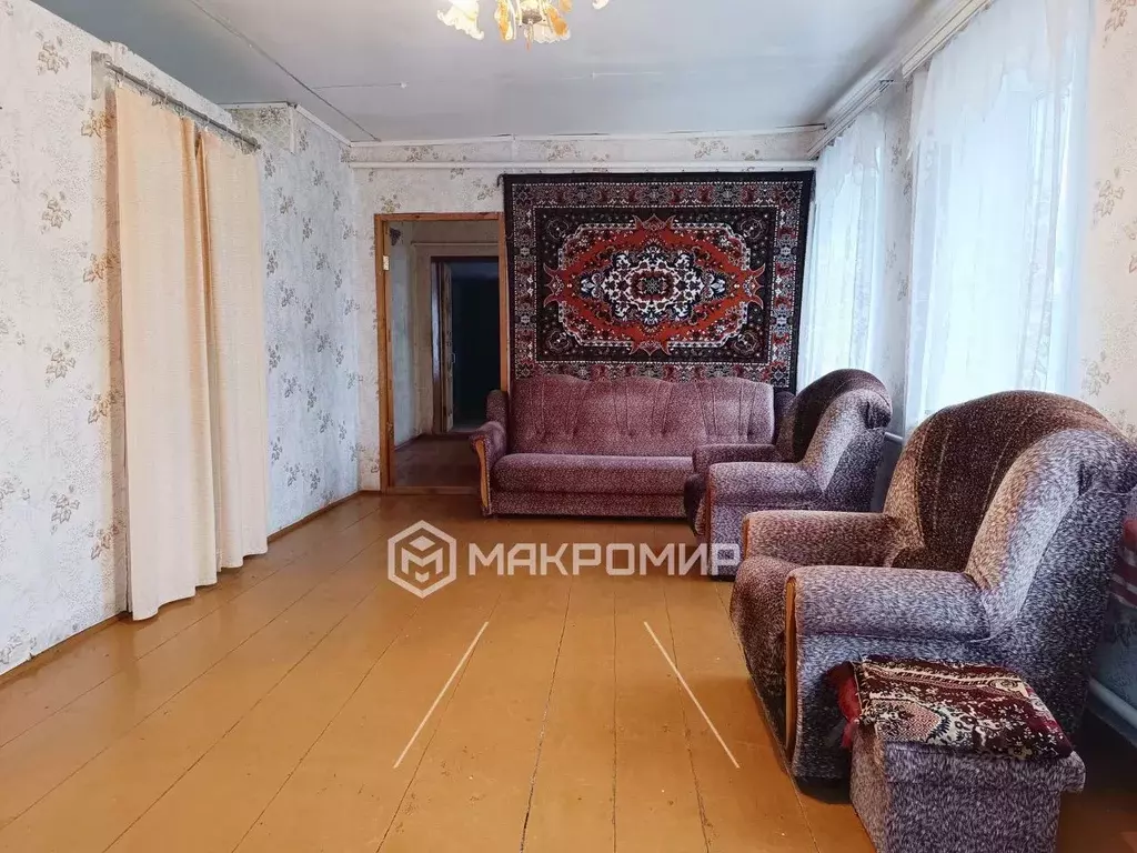 Дом в Брянская область, Жуковский муниципальный округ, с. Ржаница ул. ... - Фото 0