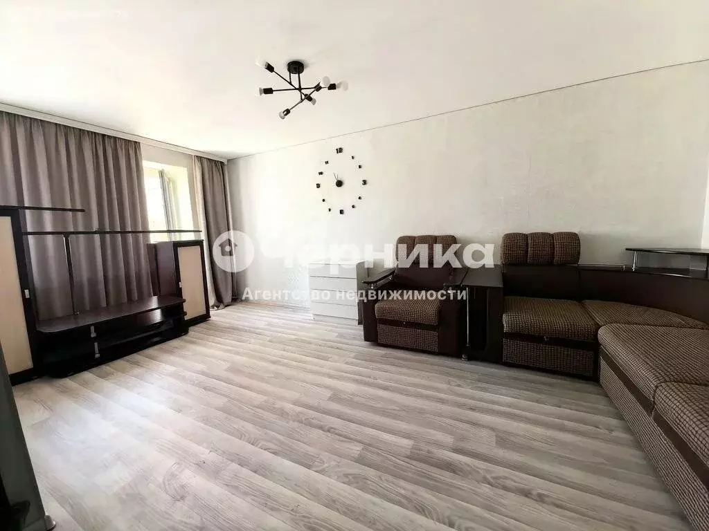 1-комнатная квартира: Шахты, Майская улица, 22 (32 м) - Фото 1