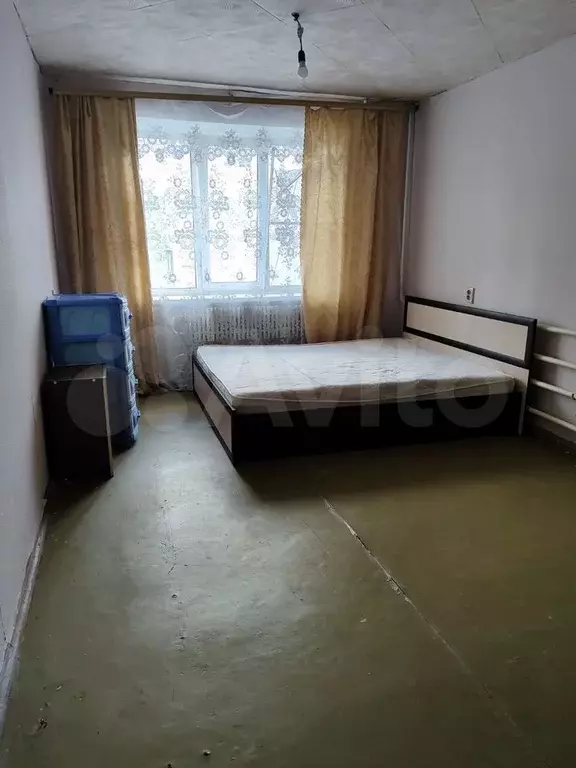 Комната 18 м в 8-к., 8/9 эт. - Фото 0