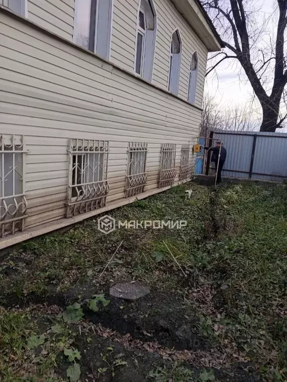 Дом в Челябинская область, Сатка Советская ул., 15 (200 м) - Фото 1