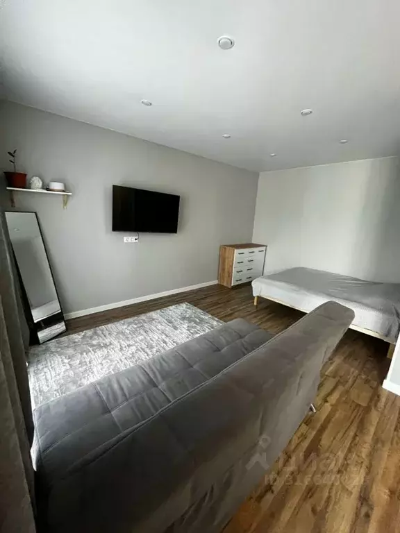1-к кв. Татарстан, с. Высокая Гора ул. Рождественская, 10Б (35.0 м) - Фото 1