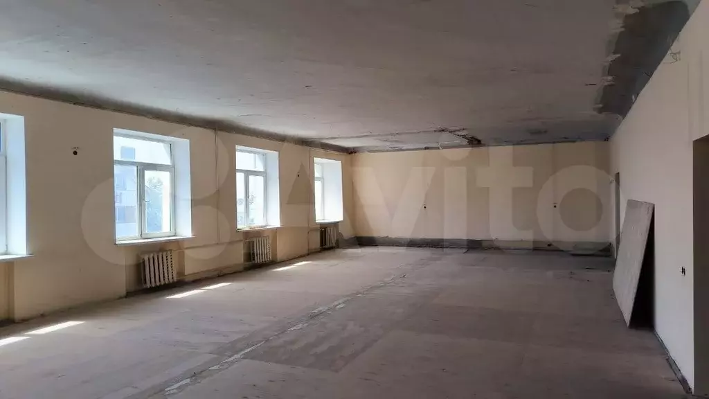 Продается здание 7221 кв.м в Нахичевани - Фото 0