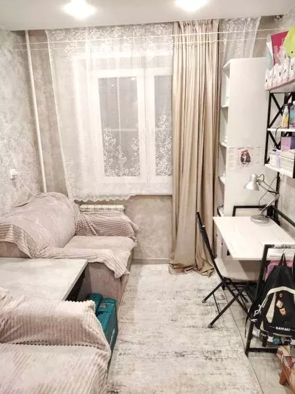 Студия Красноярский край, Красноярск ул. Гастелло, 27 (14.0 м) - Фото 1