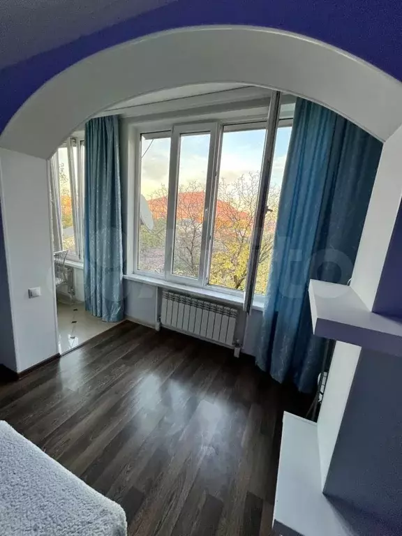 2-к. квартира, 55 м, 5/5 эт. - Фото 0