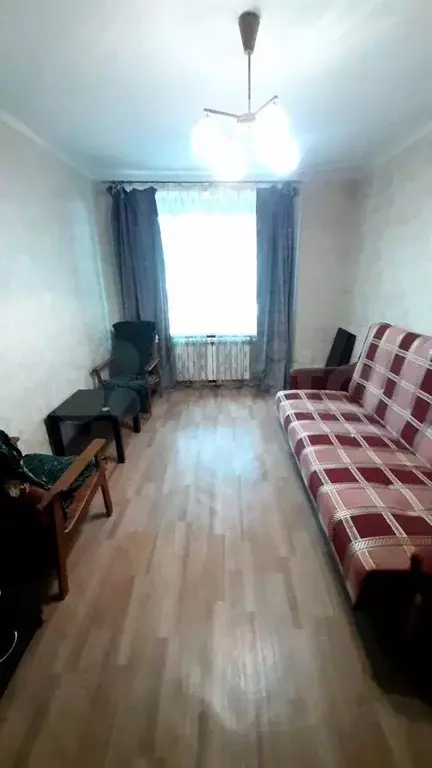 Комната 18 м в 3-к., 1/5 эт. - Фото 1