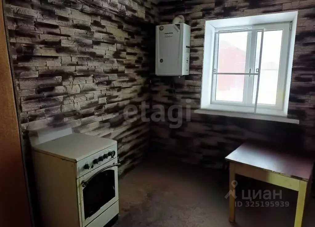 2-к кв. Калужская область, пос. Ферзиково ул. Бычкова, 7 (40.0 м) - Фото 2