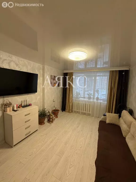 2-комнатная квартира: Ишимбай, Стахановская улица, 10 (47.1 м) - Фото 2