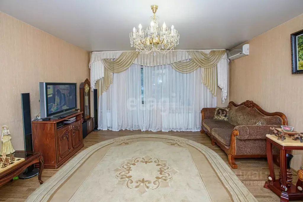 4-к кв. Амурская область, Благовещенск Комсомольская ул., 50 (95.2 м) - Фото 1