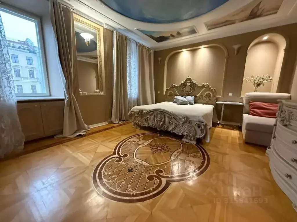1-к кв. Санкт-Петербург наб. Реки Мойки, 19 (54.0 м) - Фото 0