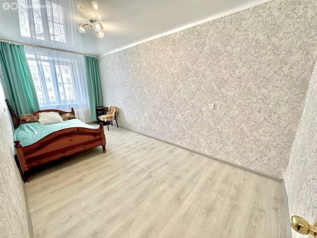 2-комнатная квартира: Алексин, улица 50 лет ВЛКСМ, 8А (45 м) - Фото 1