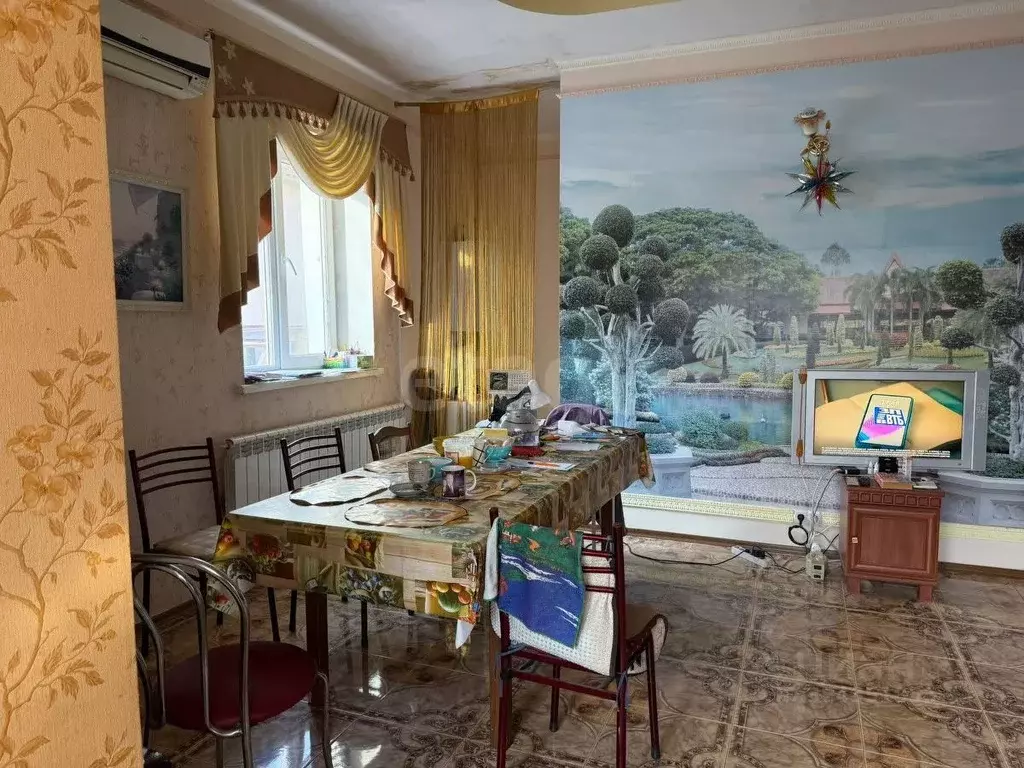 Дом в Крым, Сакский район, с. Уютное, Прибой СПК ул. Вишневая, 70 (418 ... - Фото 1