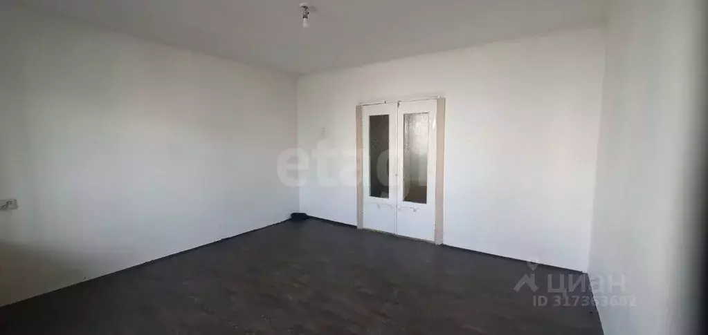 3-к кв. Красноярский край, Красноярск ул. Менжинского, 12б (66.2 м) - Фото 0