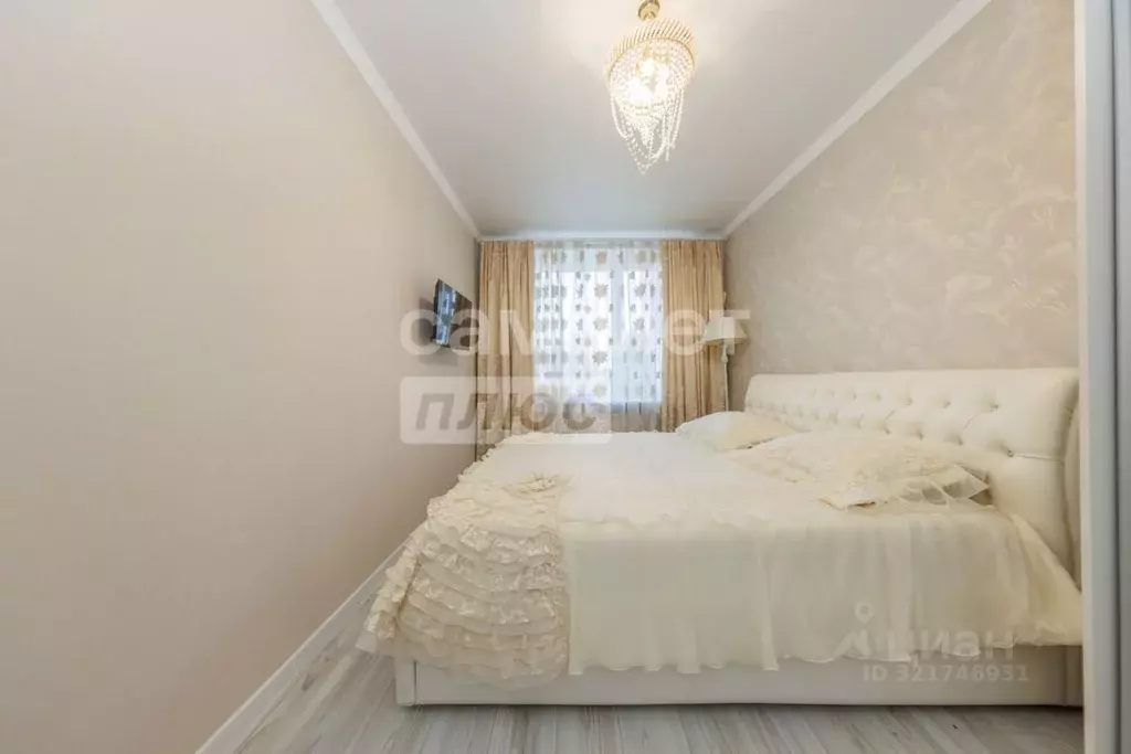 3-к кв. Брянская область, Брянск ул. Крахмалева, 31 (66.0 м) - Фото 0