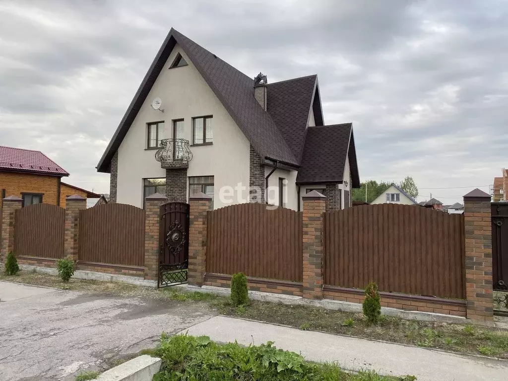 Дом в Тюменская область, Тюмень ул. Армизонская (160 м) - Фото 1