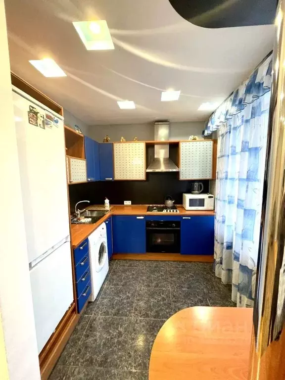 2-к кв. Волгоградская область, Волгоград ул. Гагарина, 16 (58.0 м) - Фото 2