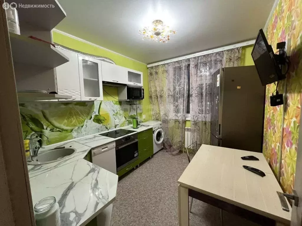 2-комнатная квартира: Новый Уренгой, район Коротчаево, проспект Мира, ... - Фото 2