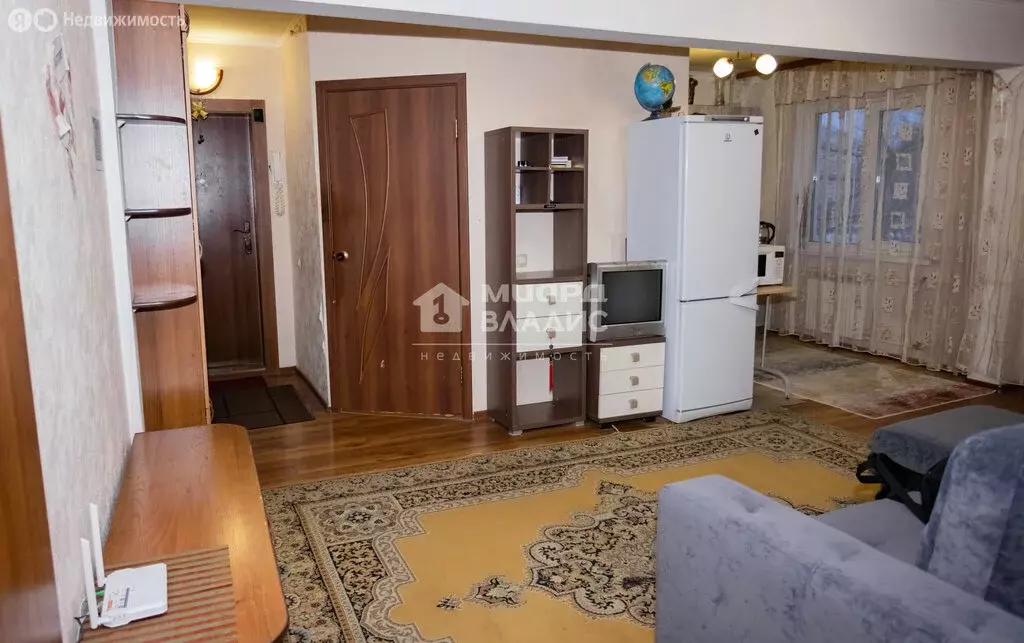 3-комнатная квартира: Омск, улица Красных Зорь, 83Б (58.3 м) - Фото 2