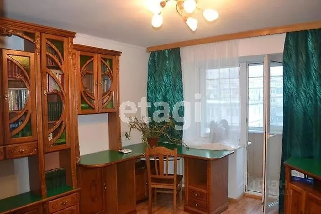 3-к кв. Приморский край, Владивосток ул. Кирова, 16А (120.0 м) - Фото 0
