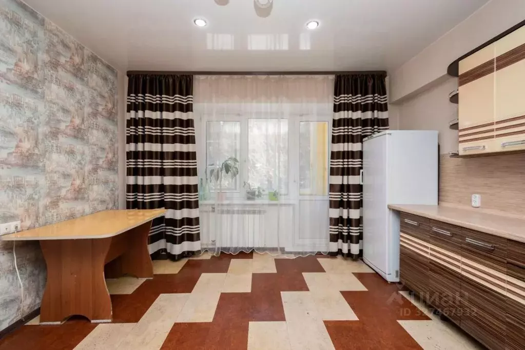 3-к кв. Иркутская область, Шелехов 1-й мкр, 52 (76.5 м) - Фото 0