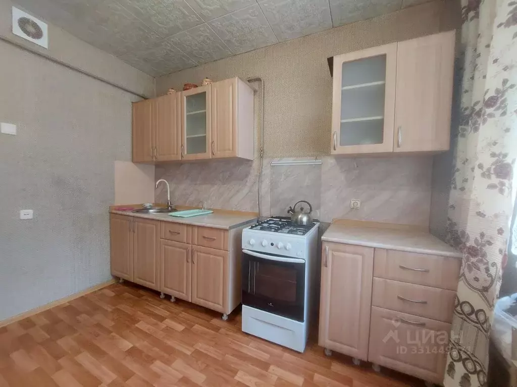 2-к кв. Марий Эл, Йошкар-Ола ул. Матросова, 27 (42.0 м) - Фото 1