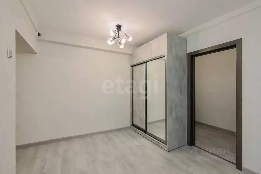 Офис в Удмуртия, Ижевск Удмуртская ул., 151 (79 м) - Фото 1