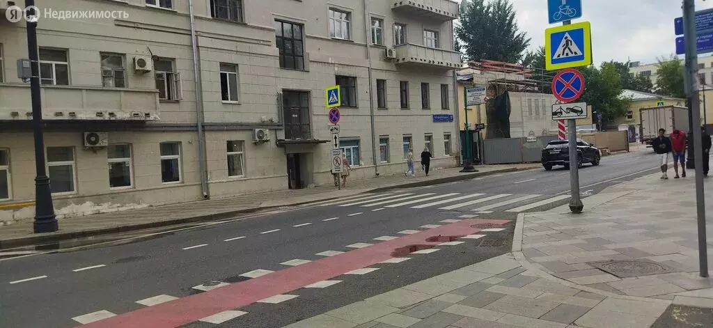 1к в 5-комнатной квартире (21.3 м) - Фото 1