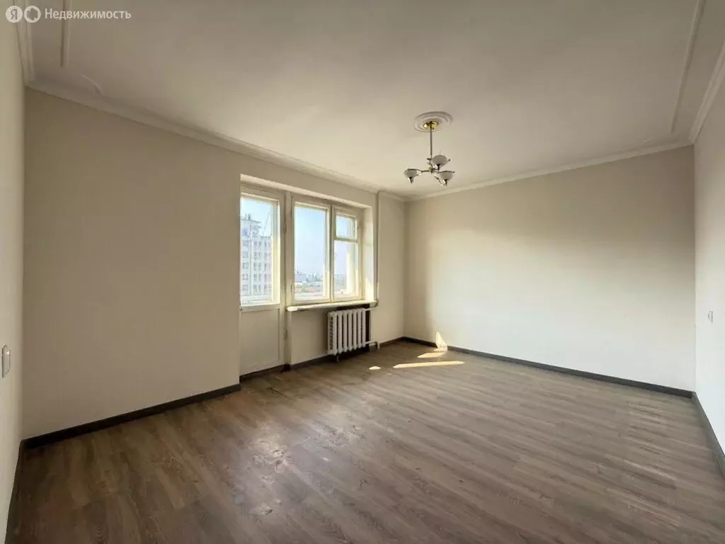4-комнатная квартира: Нальчик, улица Пушкина, 62 (84 м) - Фото 0