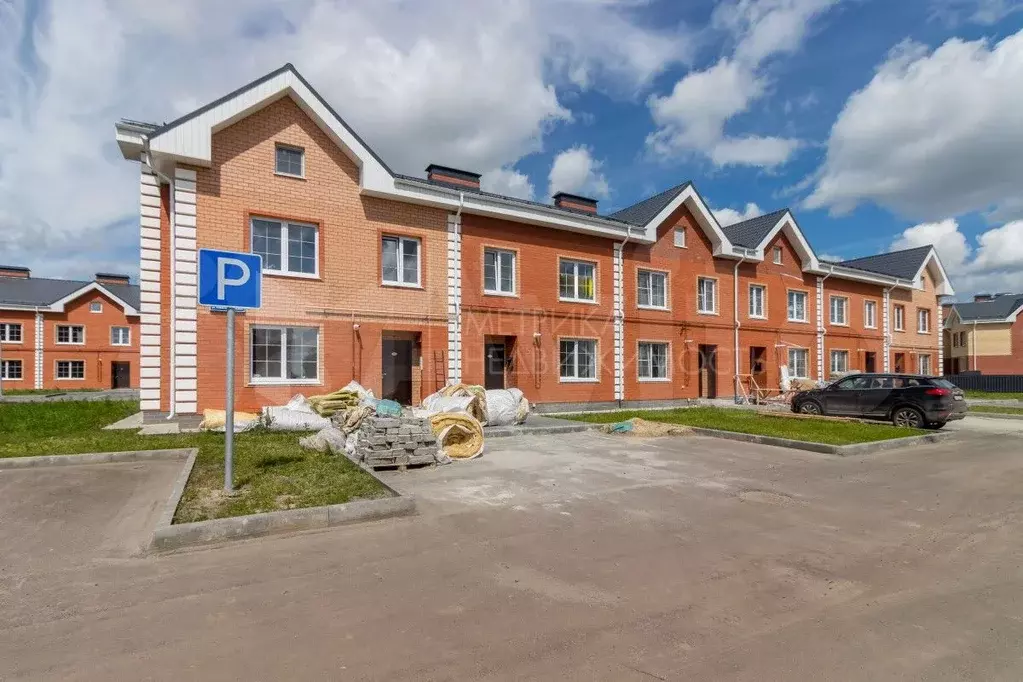 Таунхаус 120 м на участке 1 сот. - Фото 1