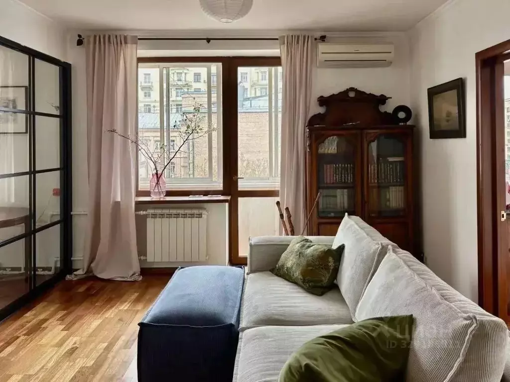 3-к кв. Москва Садовая-Сухаревская ул., 13/15 (60.0 м) - Фото 0
